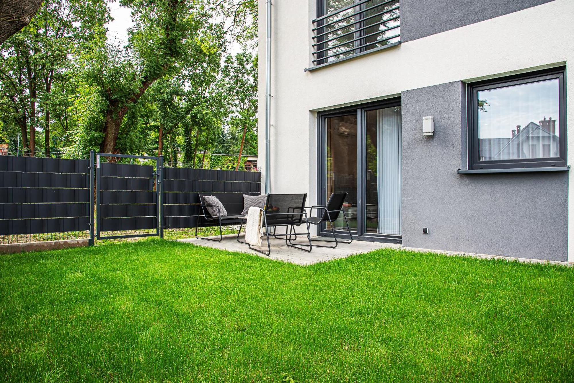בולסלאביש Apartament Labradoryt, Klimatyzacja, Parking Priv מראה חיצוני תמונה