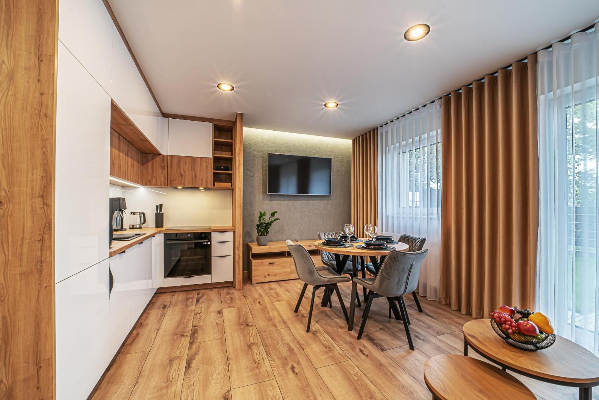 בולסלאביש Apartament Labradoryt, Klimatyzacja, Parking Priv מראה חיצוני תמונה