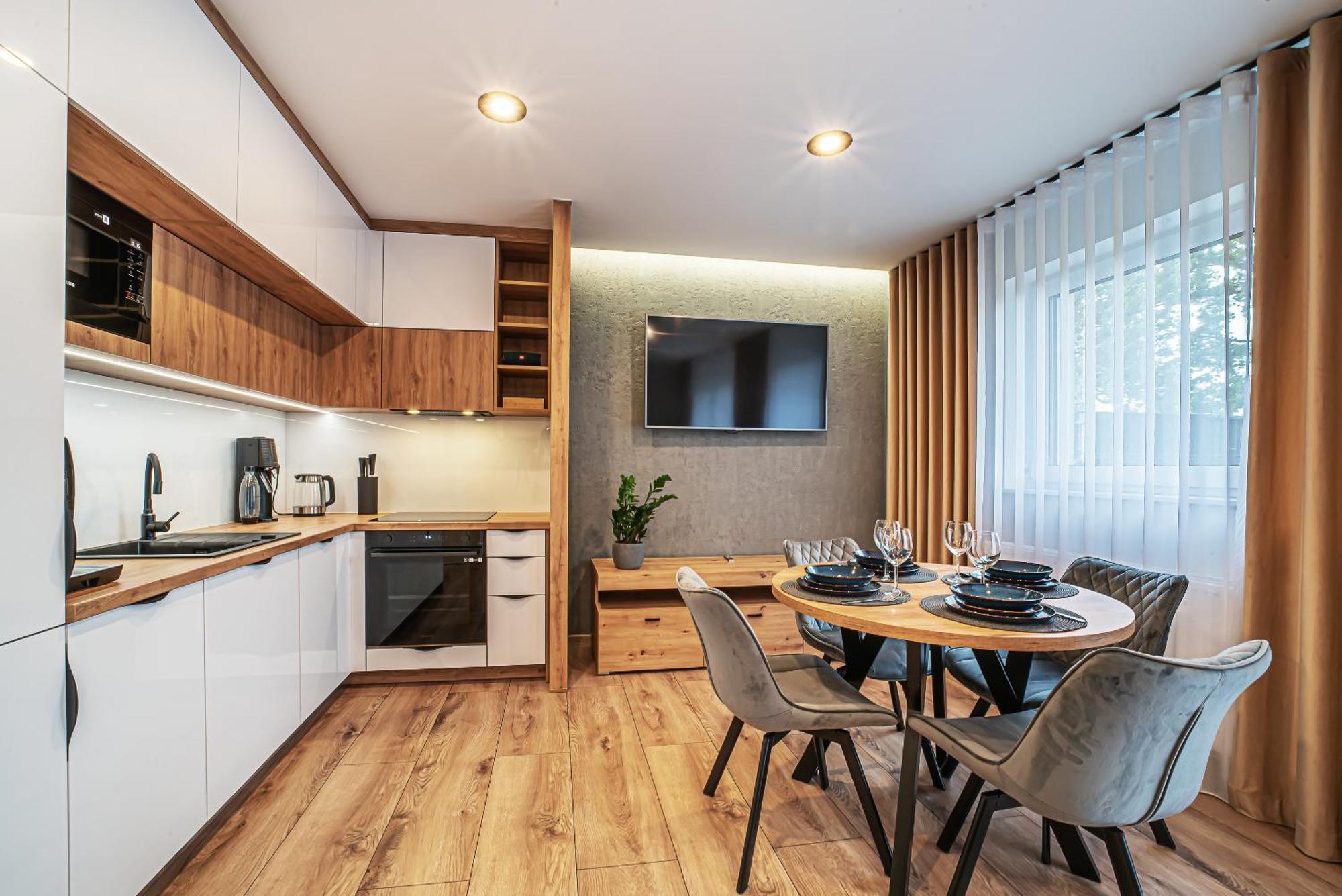 בולסלאביש Apartament Labradoryt, Klimatyzacja, Parking Priv מראה חיצוני תמונה